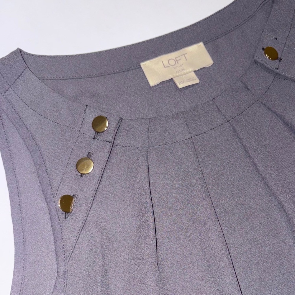 LOFT Outlet Petite Black Sleeveless Embellished Pleated Tank Top XXSP - Picture 2 of 5